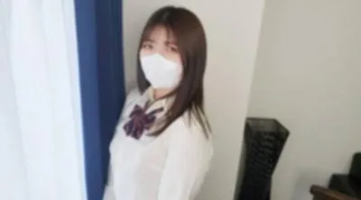 FC2-PPV-4635862 ♡截止3/9半价【无码、素人】除毛沙龙工作人员,22岁!他又被一根巨大的鸡巴狠狠地冲击,一次又一次地射精!她穿著制服,甚至还吸吮鸡巴!这个热爱后入式的完全业馀爱好者的真