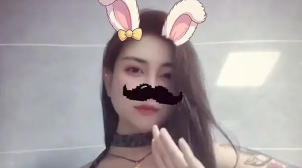 抖音巨乳网红 蓉饱饱 裸舞啪啪合集泄密 傲人G杯热舞撩人 被金主后入爆干淫水狂流!