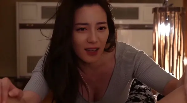 国产AI明星换脸】迪丽热巴_心机小媳妇为图分家产_半夜跑去舔公公的屌